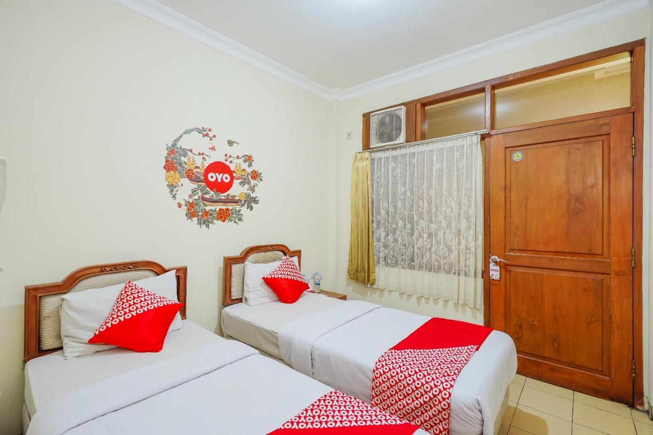 Oyo 249 Astria Graha Bandung